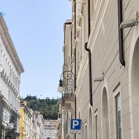 Ferienwohnung San Lazzaro 232 Tirabora Short Rent Triest Exterior foto